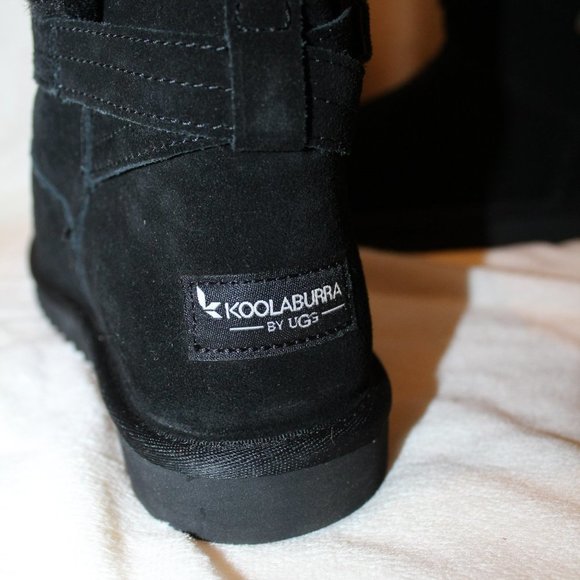 NEW UGG KOOLABURRA WOMEN'S BUCKLE STRAP‎ SUEDE SHORT BOOTS BLACK - Picture 5 of 6
